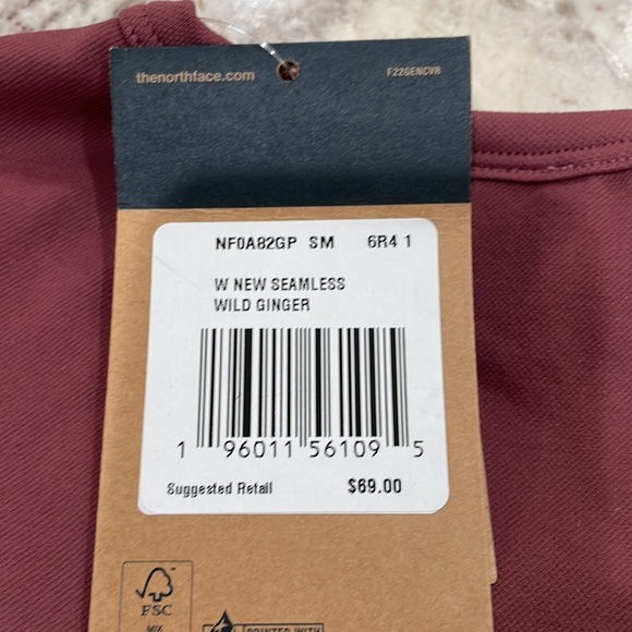 The North face crop top size small-medium - Picture 5 of 7